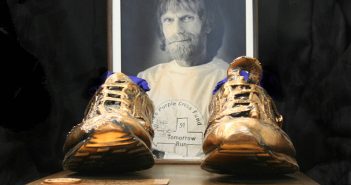 Al Howie run across Canada